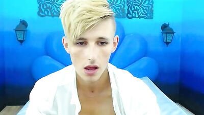 Hot blonde : Amateur Cum Shots with Blond Boys