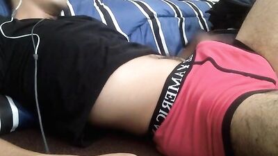 Chicos Ultimate Handjob Adventure: Amateur Cum Shots Galore!