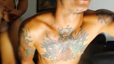 Bareback Bliss: Horny Guys Going At It!