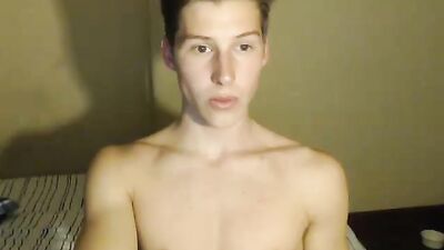 Young Athletic Handjobs: Blond Amateur Boys in Action!