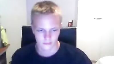 Young Blond Cum Shots - A Sensual Journey for All Gay Porn Fans!