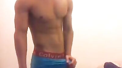 A Luxury Body: Amateur Cum Shots & Handjobs