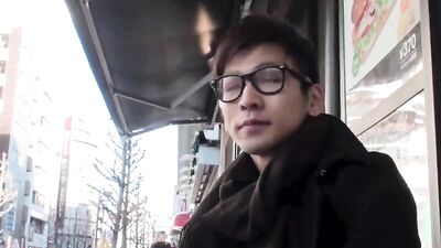 Gay Porn: Asian Cumshot Frenzy!