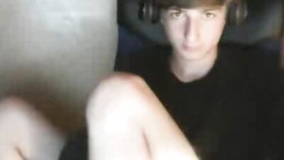 Real Boy Smooth Wank on Cam: A Gay Porn Video with Hot Sex and Bareback Action