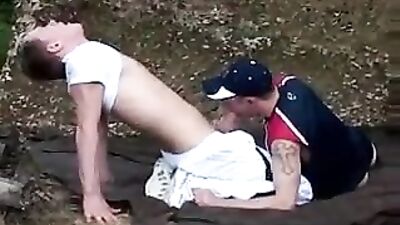 Park Fun Bareback Adventure: Action-Packed Gay Porn Video