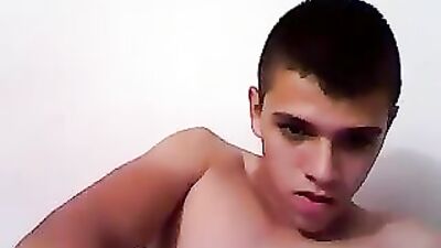 Gay Porn : Adorable Amature Cum Shots Handjob