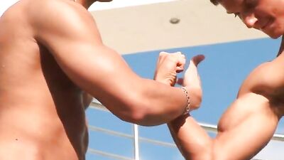 Muscle Boys Bareback