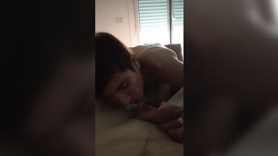 Latino Mamando Verga Y su Lil culo