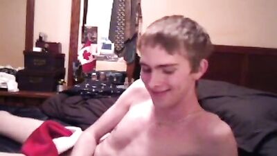 Cute teen boys porn cums hard