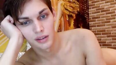 Hot gay teen porn shows his cute ass