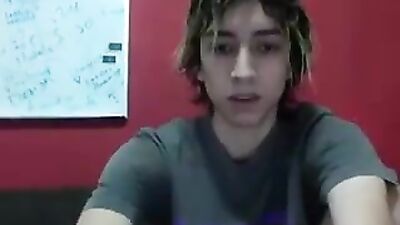 Teen gay porn putting on a cum show