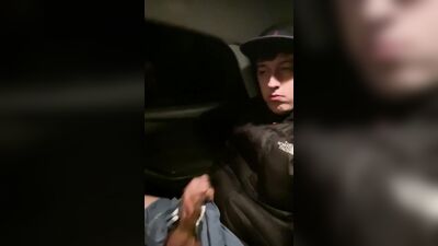 Uk chav wanks in friends car