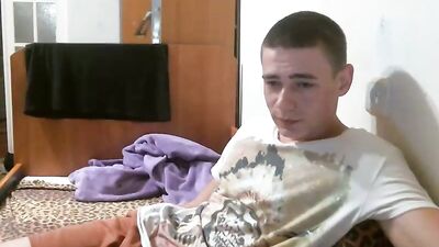 Cute And Shy Young Handjob - Exploring Gay Amateur Porn