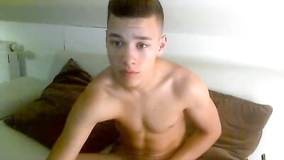 His Face Is Unforgettable: Amateur Cum Shots & Handjobs