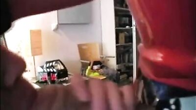 Raw Bareback Threesome: Amateur Fucking Action!