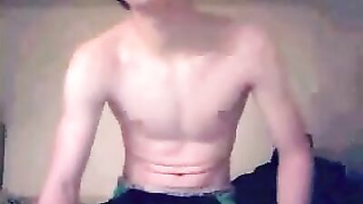 Blonde Chat boy soo cute: Cum Shots Blond Boys Handjob!