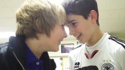 Two Cuties Fun : Double Delight!