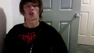 His Face Says It All - Web-Cam Solo: The Ultimate Gay Porn Experience