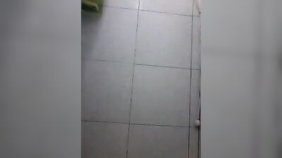 Bronha fenretica no banho 18 anos