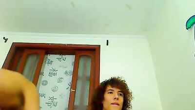 Latino Cumshots: Two Smoothie Boys Wank on Webcam 4!