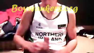 Gay Porn: Solo Web-Cam in Northern Ireland
