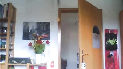 Gay Twinks Take Control - Younger Meets Older in Hot Webcam Action!