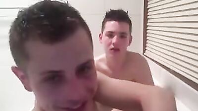 Handsome Couple in Bathtub: Amateur Cum Shots and Handjob Adventures!