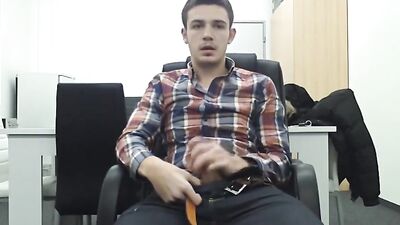 Plaid Shirt Cumshots Handjob - A Gay Amature Porn Video!