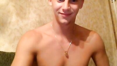 Handjob Happiness: A Gay Porn Experience with Amateur Cum Shots!