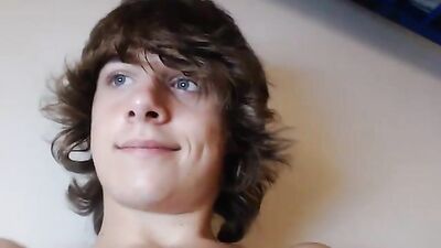 Hot Web Cam Solo with Hoty and Awsum Hair - 18!