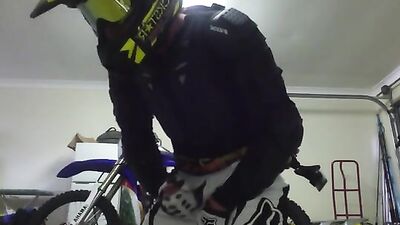 Moto-cross Wanker: Wild Fetish Web Cam Solo Adventure!