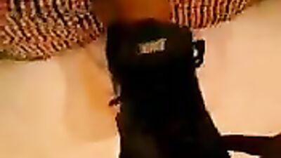 Schuhfick Fetish Amateurs: Unleash Your Foot Worship Desires!