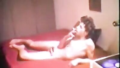 Gay Vintage Porn : Retro Sexuality Meets Modern Passion