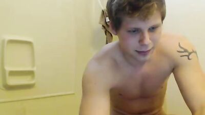 Gay Shower Delight with Charming Guy: Cum Shots Blond Boys Handjob!