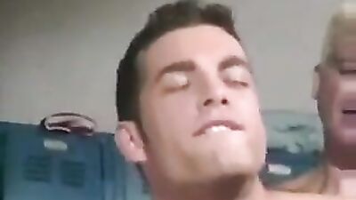 Gay Wrestlers Action Porn - The Ultimate Showdown