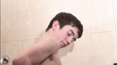 The Ultimate Squirting Jerker Boy: Amateur Big Cocks Ass Play!