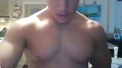 Muscle Men Finally Understand the Endgame: One-Handed Handjobs Galore!