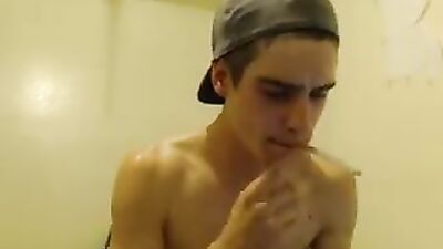 Gay Porn - Cum Shot Amateurs and Handjobs