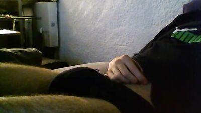 Hairy Solo Web-Cam Dude - Nice D!