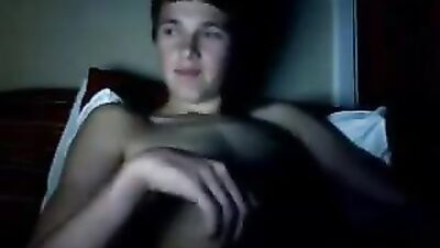 Gay Porn Cumshots Reveal the Most Beautiful Men