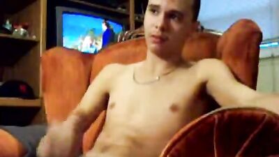 Gay Porn Web-Cam Solo for a Friend