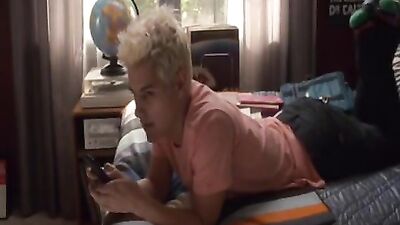 Gay Love Affair: Cute Boys in Search of True Romance!