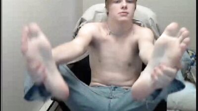 Gentlemans Foot Worship - Featuring Luscious Toes and Soles OR Sensual Footplay with a Sexy Hunk - Pretty Feet 2