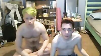 Gay Cute Couple and Their Cat Action Amature Cum Shots - A new sexy adventure awaits you!