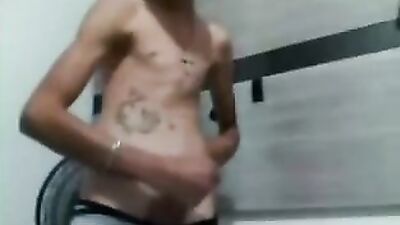 Cum with the Cute Skater: Handjob and Solo Cumshots