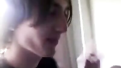 Gay Passionate Kissers - Amateur Web-Cam