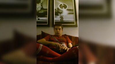 Barefoot Footie Fetishists! Unleash Your Beast Within!