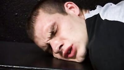 Brit Cum Blow Oral Playground: XY Underground Explosion