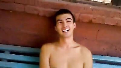 Amateur Uzbek Frenzy: Exploring New Heights of Eroticism