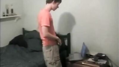 Gay Porn King Rayce Cumming on Web-Cam Solo!!